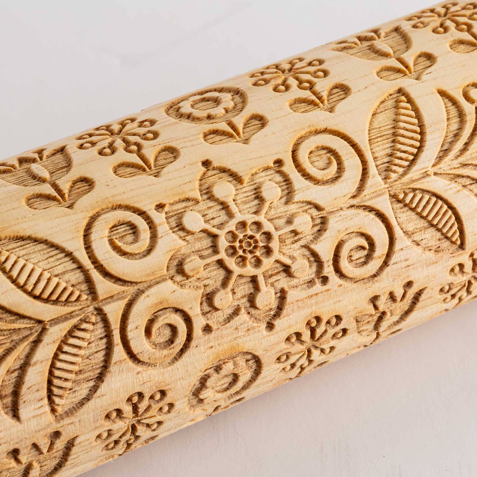 Embossed Rolling Pin, Spring/Summer Design 15.25"