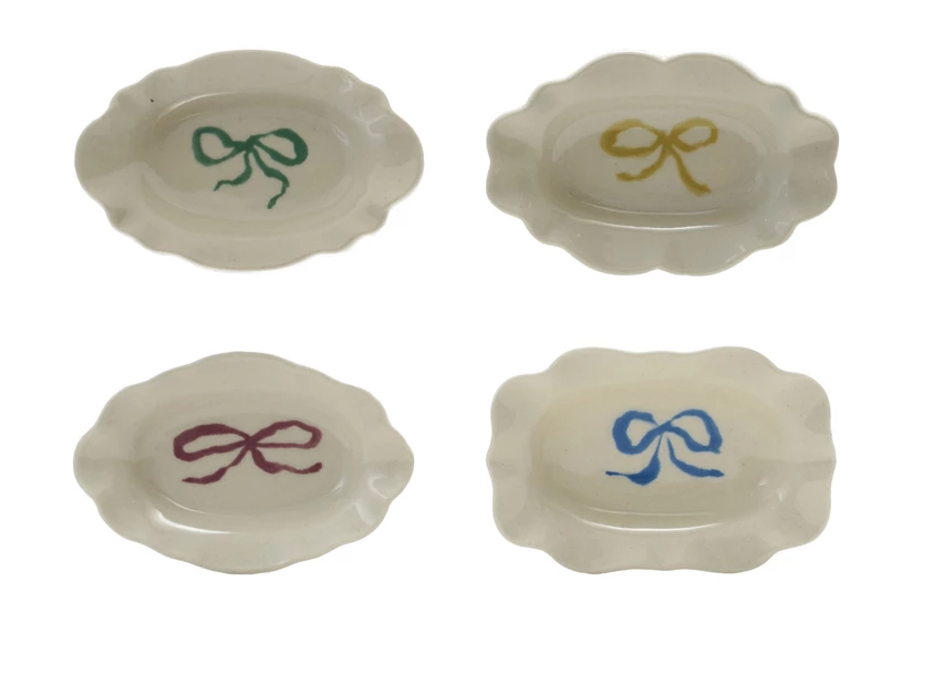 Stoneware Dish With Bow